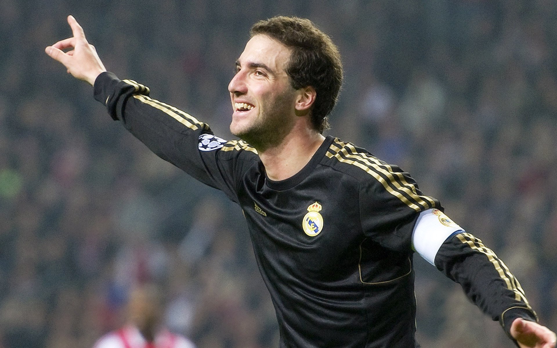 C罗状态回归巅峰世界杯小组赛,c罗参加2022年世界杯